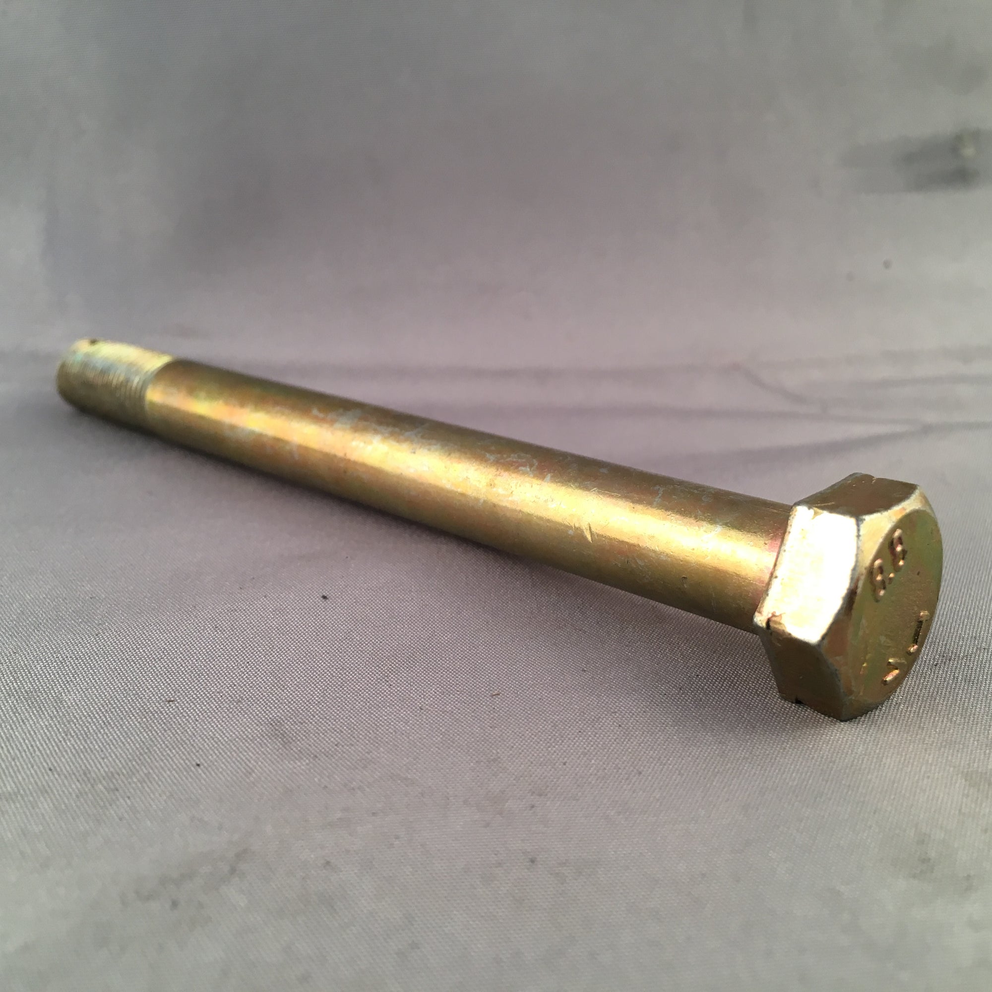 EMC KING PIN BOLT