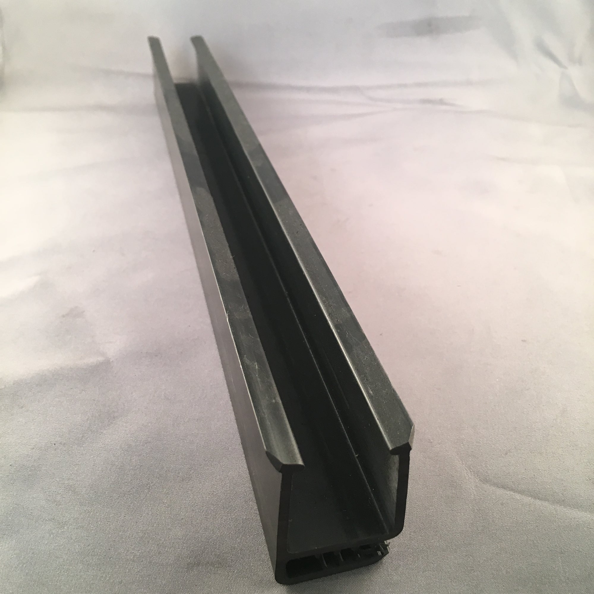 EMC SASH FOR WINDSCREEN OF VANTAGE MODEL VEHICLES